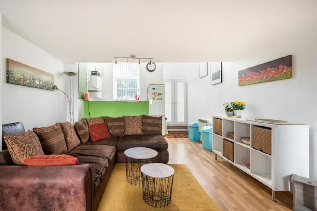 Swan-bay-view Ltd *